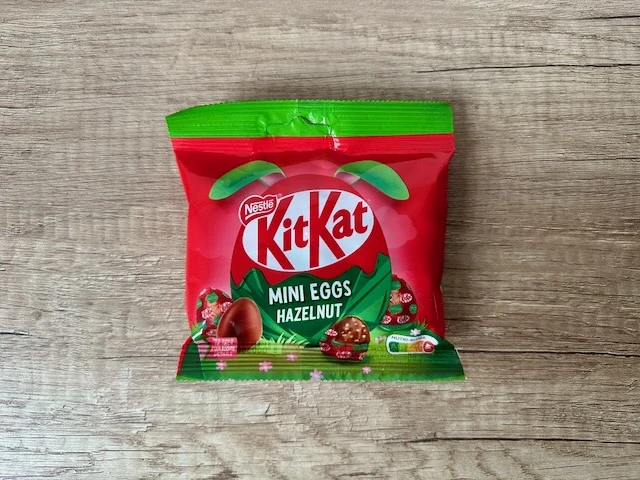 KitKat Mini vajíčka Hazelnut 89g