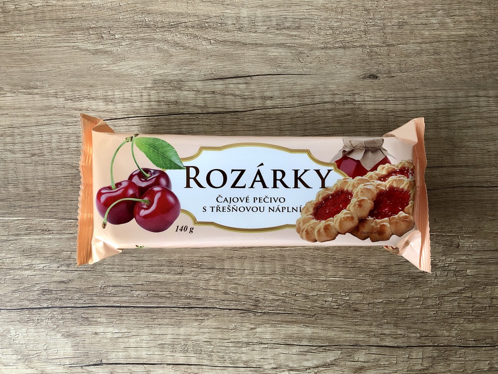 Rozárky s třešňovou náplní 140g