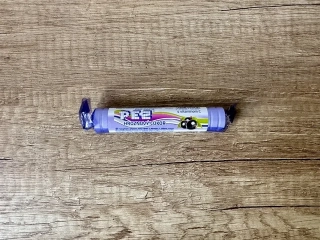 PEZ Hroznový cukr černý rybíz 39g