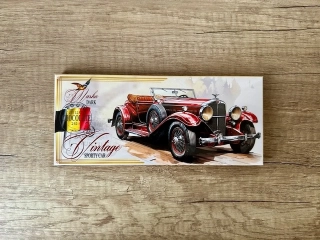 Masha Vintage sporty car Hořká čokoláda 100g