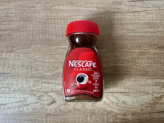 Nescafé Classic instantní káva 100g